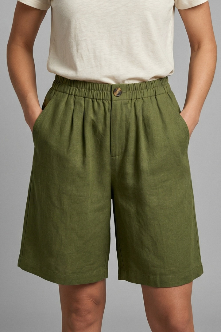 Juniper | Women's Elastic Waist Relaxed Fit Shorts
